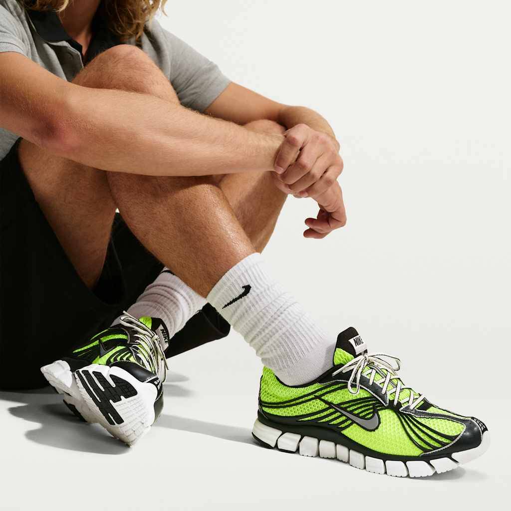 Women's Nike Zoom Skylon 11 Men's Shoes - Volt/Black/Light Smoke Grey/Metallic Silver