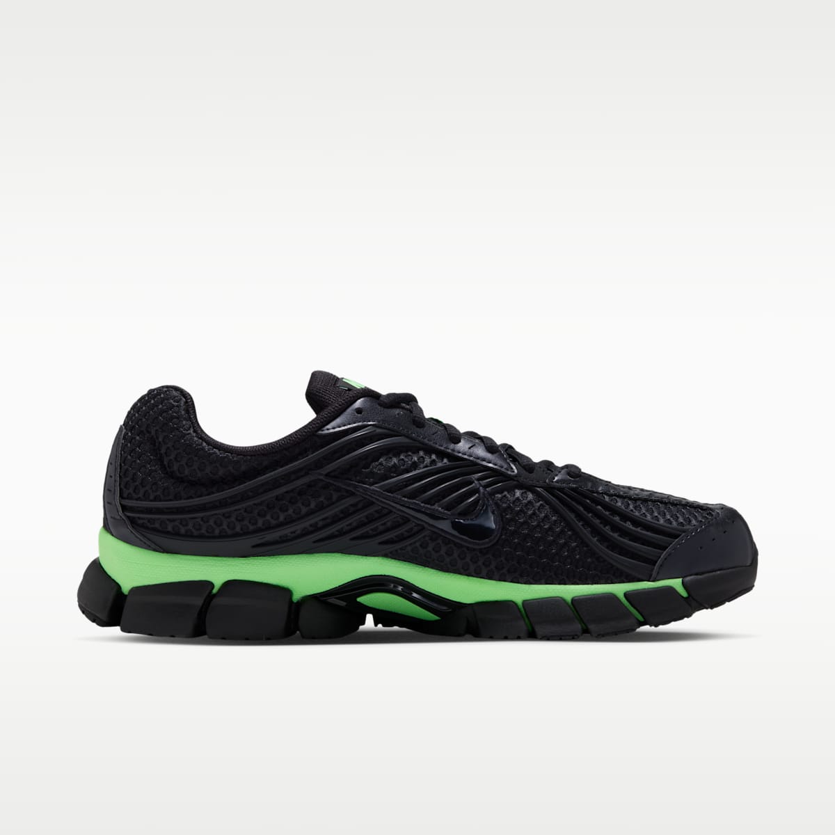 Nike Zoom Skylon 11 Men's Shoes - Black/Illusion Green - Image 3