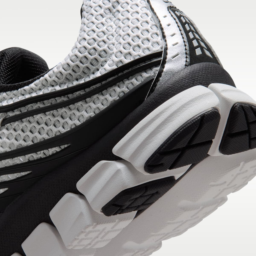 Nike Zoom Skylon 11 Men's Shoes - Summit White/Black/Light Smoke Grey/Metallic Silver - Image 8
