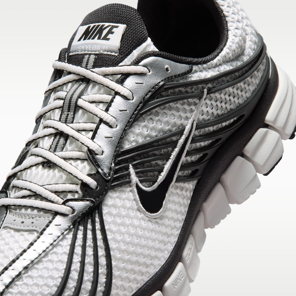 Nike Zoom Skylon 11 Men's Shoes - Summit White/Black/Light Smoke Grey/Metallic Silver - Image 7