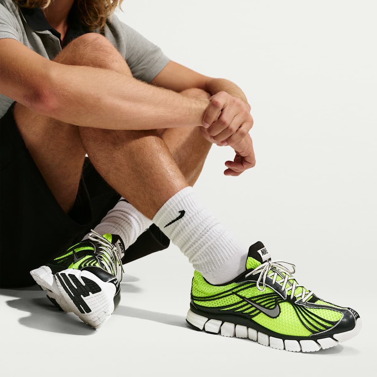 Nike Zoom Skylon 11 Men's Shoes - Volt/Black/Light Smoke Grey/Metallic Silver - Image 9
