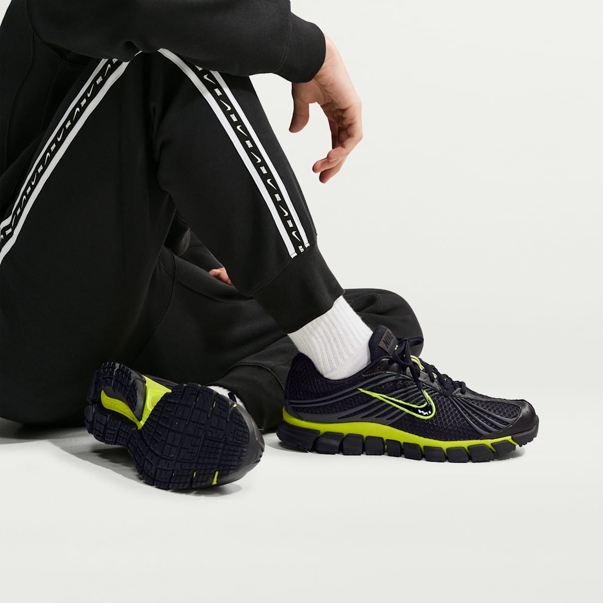 Nike Zoom Skylon 11 Men's Shoes - Black/Cacao Wow/Newsprint/Lemon Venom - Image 10