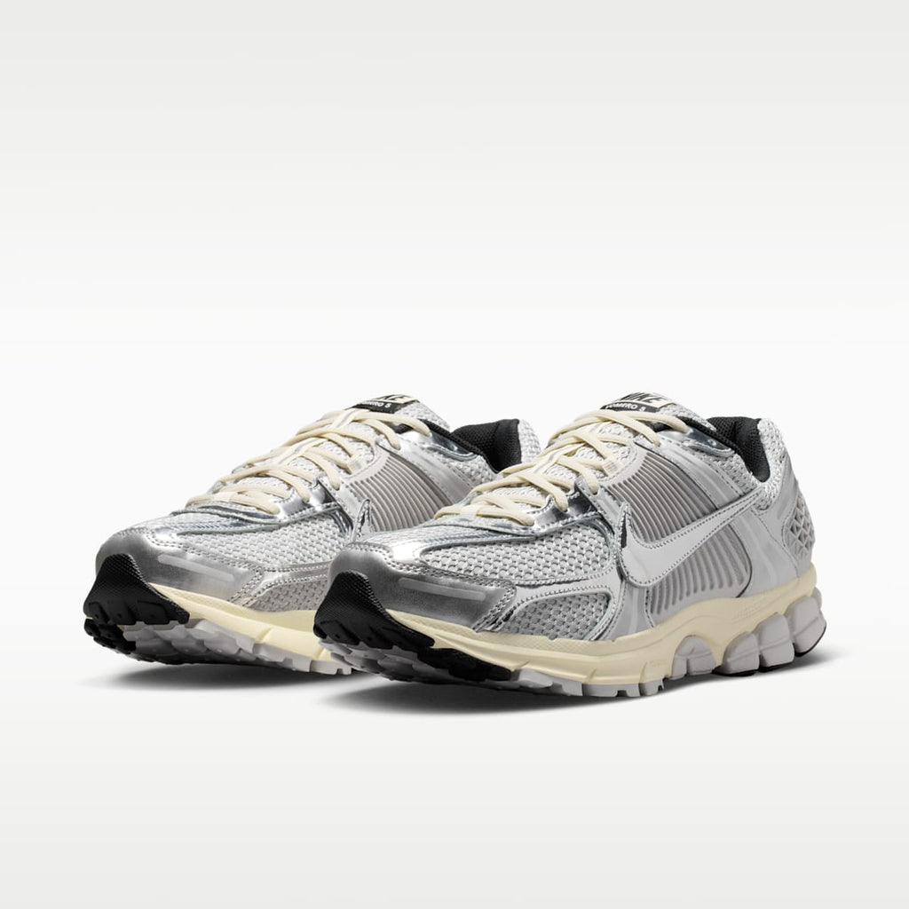 Nike Zoom Vomero 5 Men's Shoes - Grey Fog/Metallic Silver/Coconut Milk/Chrome - Image 5