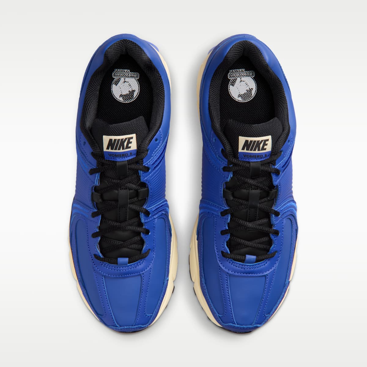 Nike Zoom Vomero 5 Men's Shoes - Hyper Royal/Game Royal/Black/Sail - Image 4