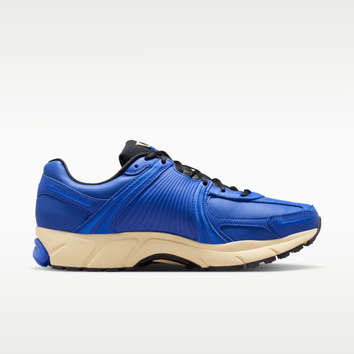 Nike Zoom Vomero 5 Men's Shoes - Hyper Royal/Game Royal/Black/Sail - Image 3