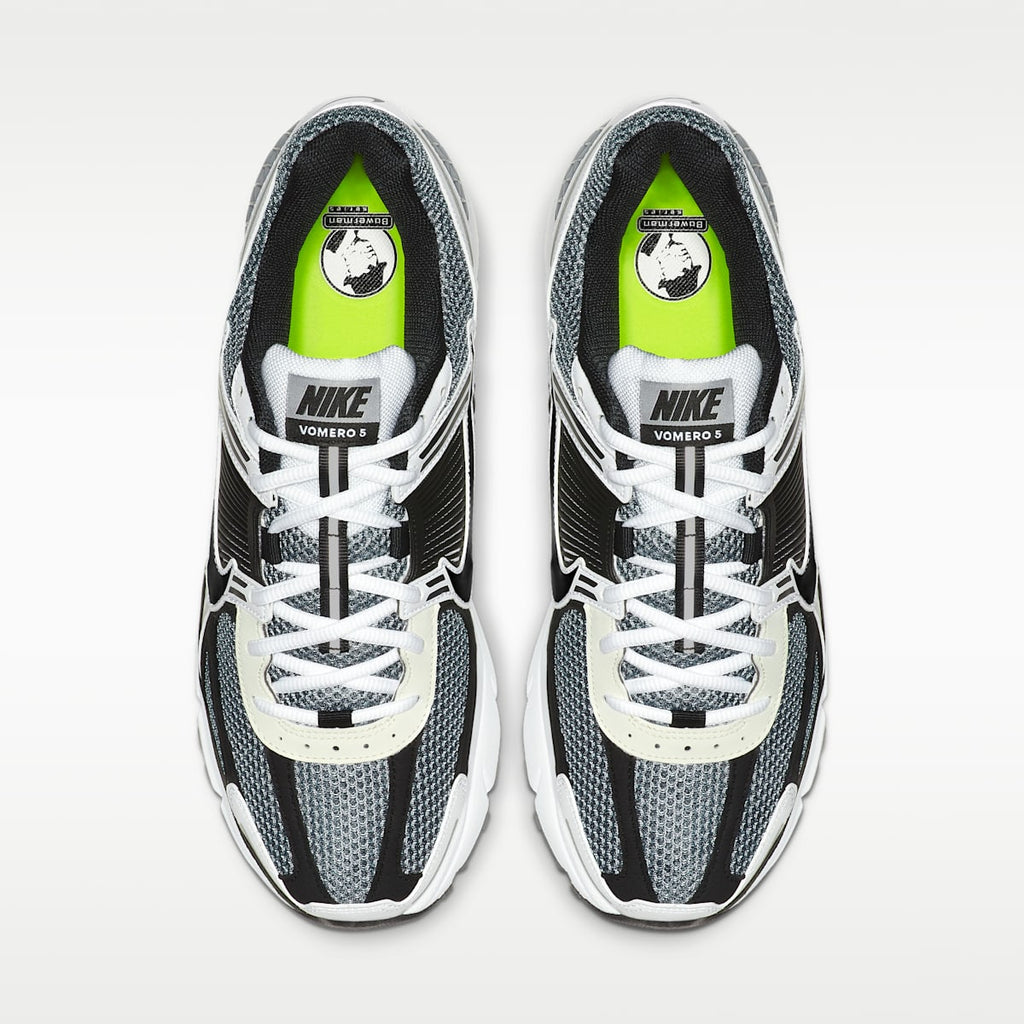 Nike Zoom Vomero 5 SE SP Men's Shoes - Dark Grey/White/Sail/Black - Image 4