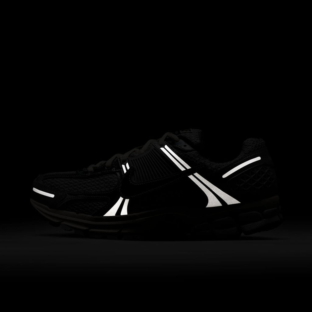 Nike Zoom Vomero 5 Men's Shoes - Grey Fog/Metallic Silver/Coconut Milk/Chrome - Image 9