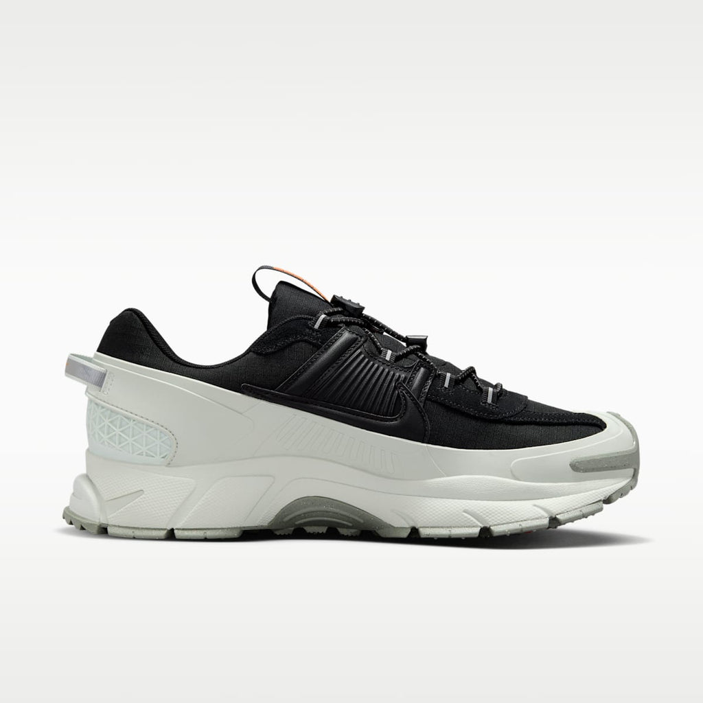 Nike Zoom Vomero Roam Men's Winterized Shoes - Black/Light Silver/Jade Horizon/Black - Image 3