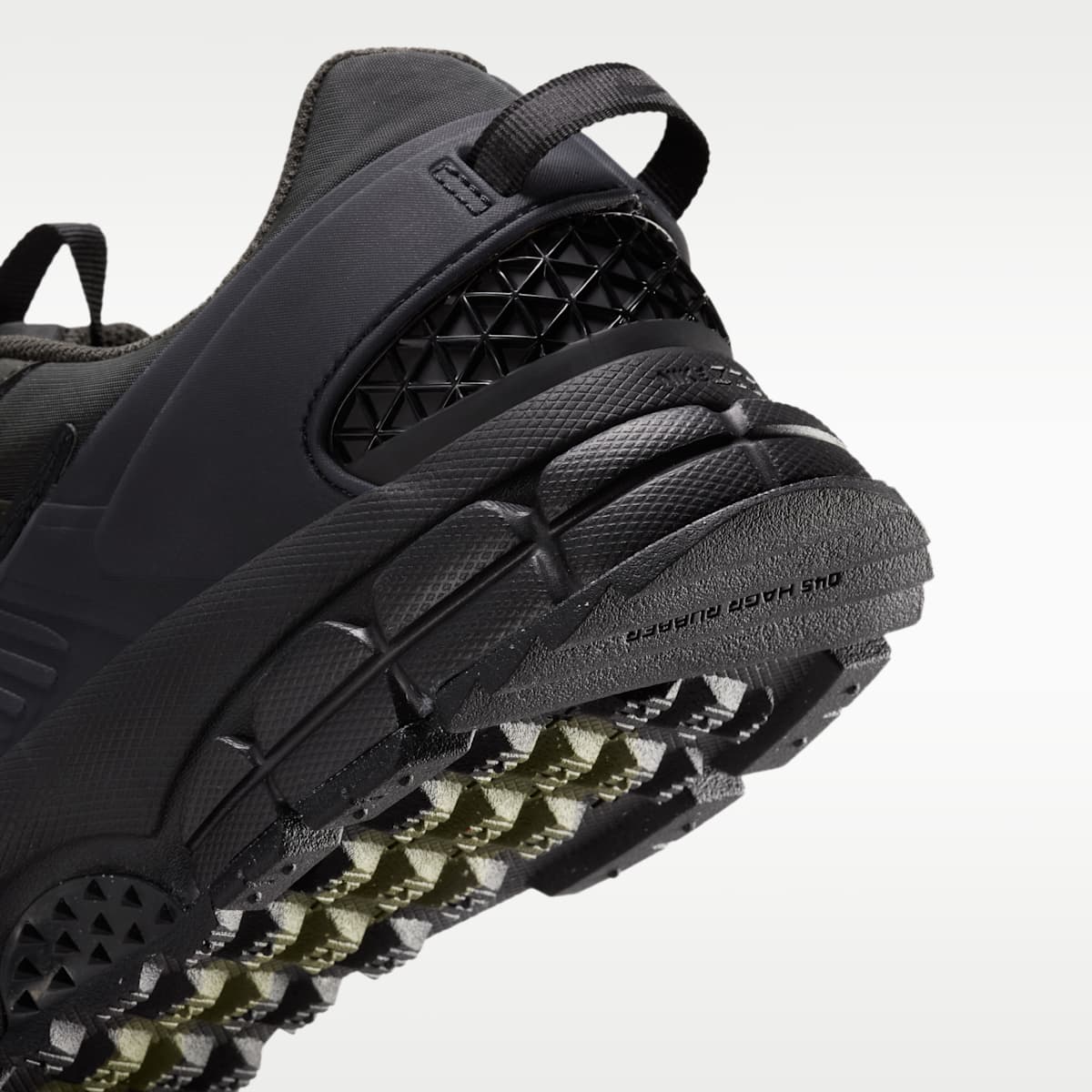 Nike Zoom Vomero Roam Men's Winterized Shoes - Sequoia/Black/Medium Olive/Black - Image 8