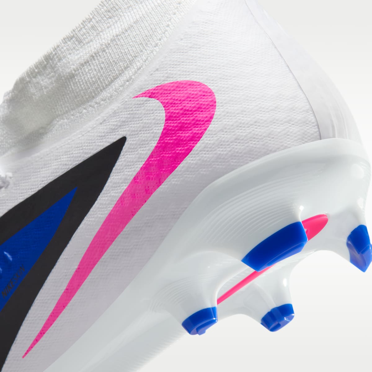 Women's Nike Phantom 6 High Academy Multi-Ground Soccer Cleats - Racer Blue/White/Pink Blast