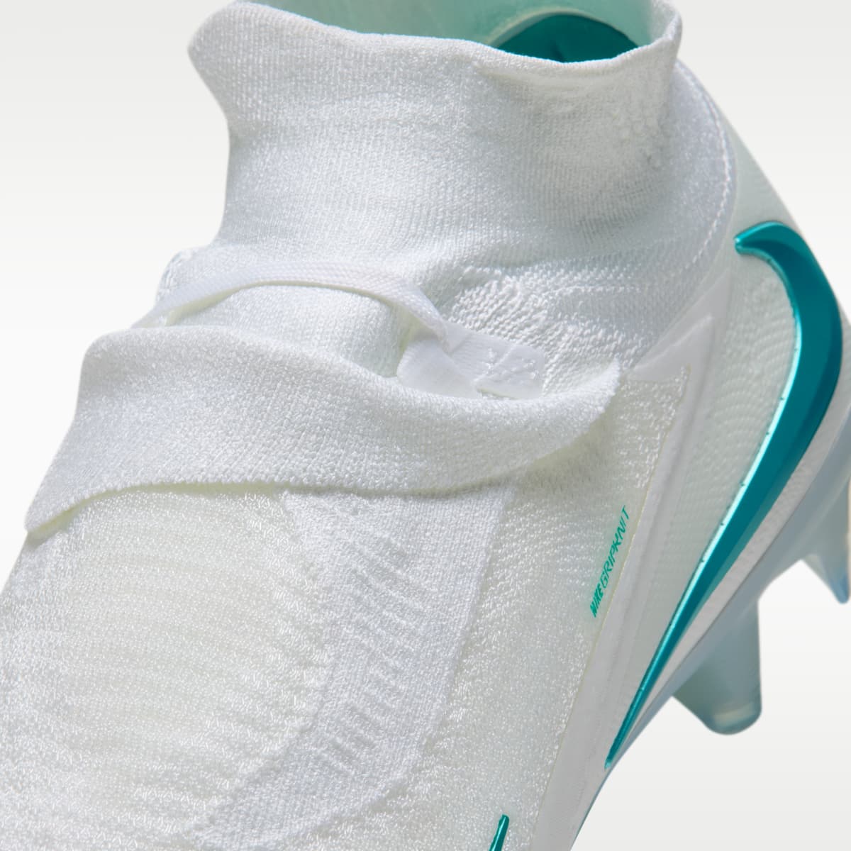 Women's Nike Phantom 6 High Elite Firm-Ground Soccer Cleats - White/White/Dusty Cactus