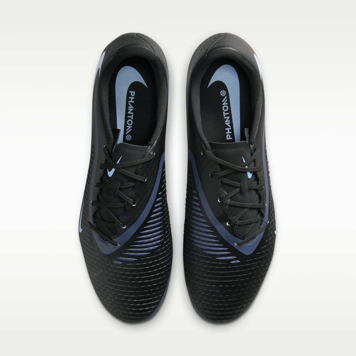 Women's Nike Phantom 6 Low Academy Multi-Ground Soccer Cleats - Black/Black