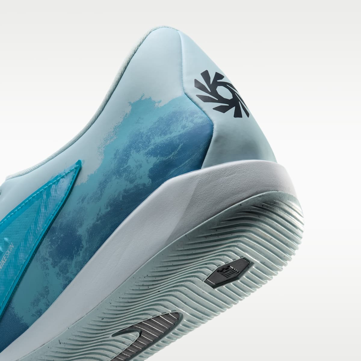 Nike Phantom 6 Low Academy "Erling Haaland" Indoor/Court Soccer Shoes - Baltic Blue/Glacier Blue/Blue Eclipse - Image 8