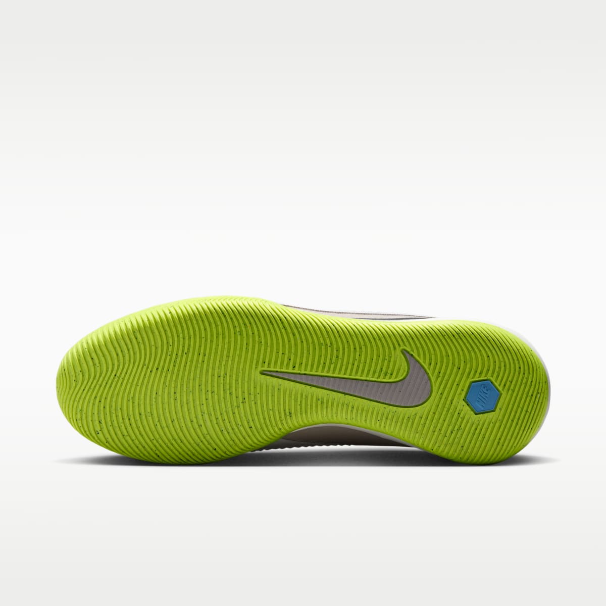 Nike Phantom 6 Low Academy Indoor/Court Soccer Shoes - Moon Particle/Lemon Venom/Black - Image 2