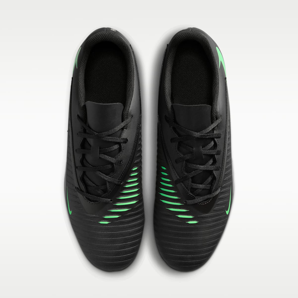 Nike Phantom 6 Low Club Multi-Ground Soccer Cleats - Black/Black/Illusion Green - Image 4