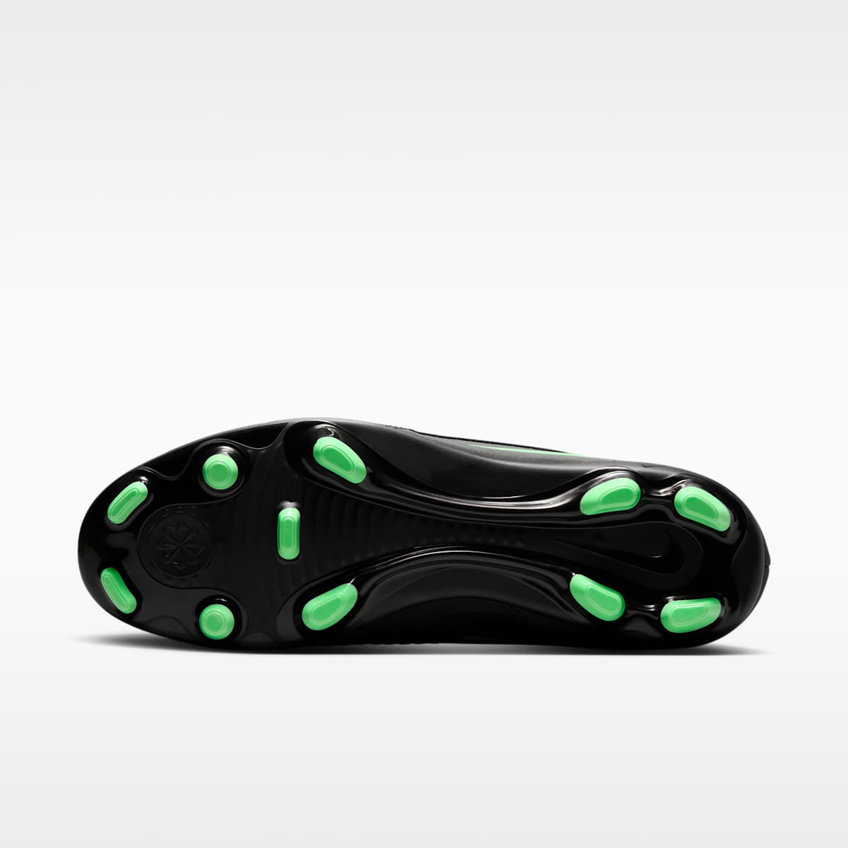 Nike Phantom 6 Low Club Multi-Ground Soccer Cleats - Black/Black/Illusion Green - Image 2