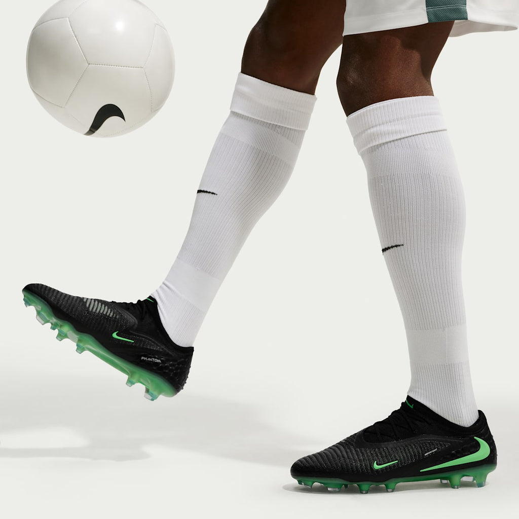 Nike Phantom 6 Low Elite Firm-Ground Soccer Cleats - Black/Black/Illusion Green - Image 11