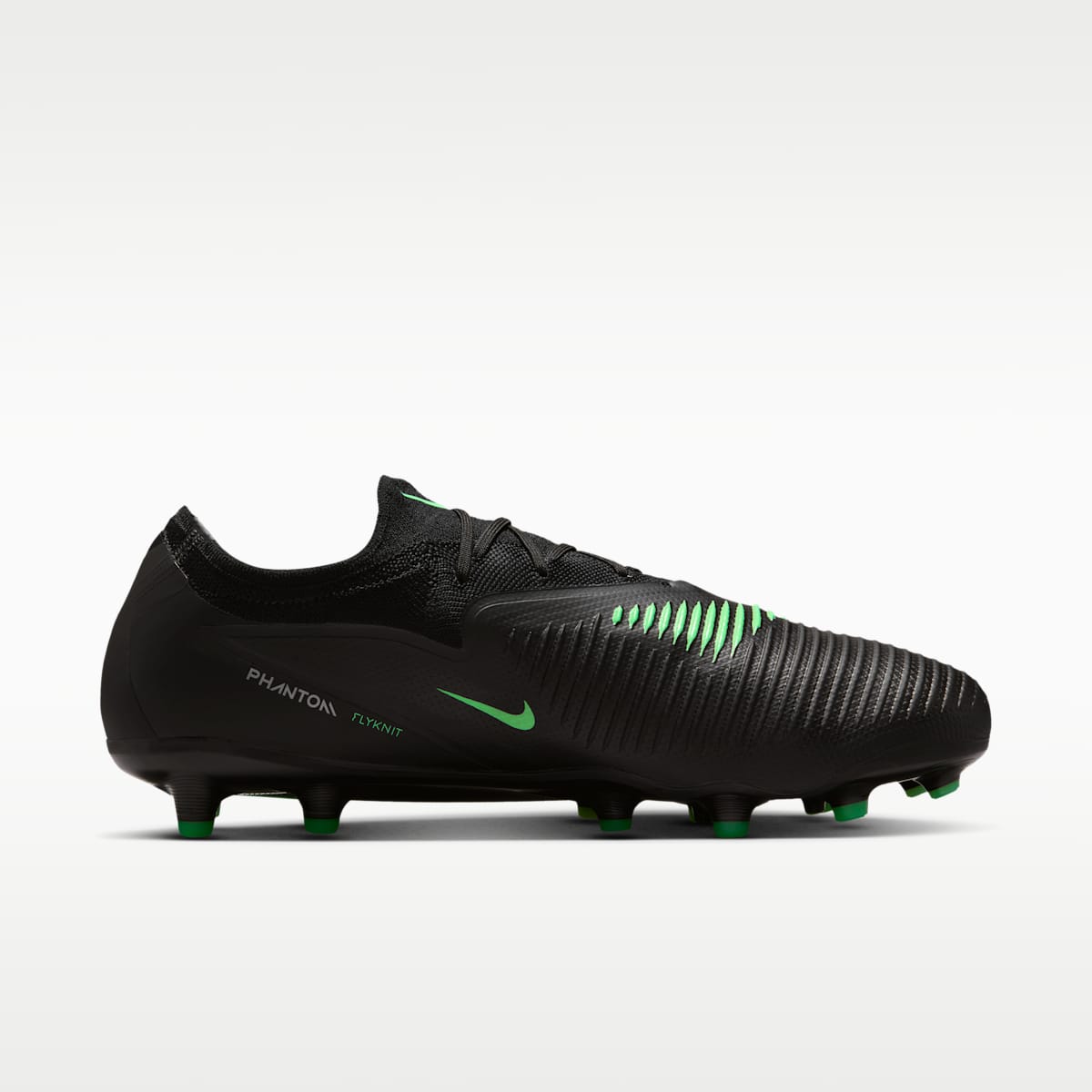 Nike Phantom 6 Low Pro Artificial-Grass Soccer Cleats - Black/Black/Illusion Green - Image 3