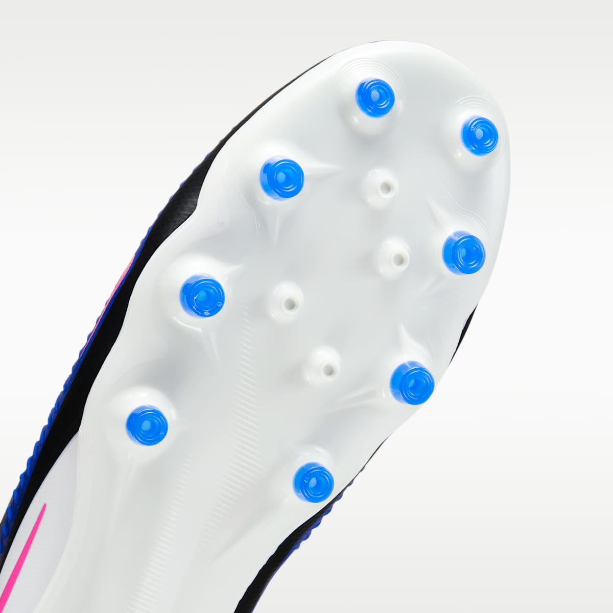 Nike Phantom 6 Low Pro Artificial-Grass Soccer Cleats - Racer Blue/White/Pink Blast - Image 7