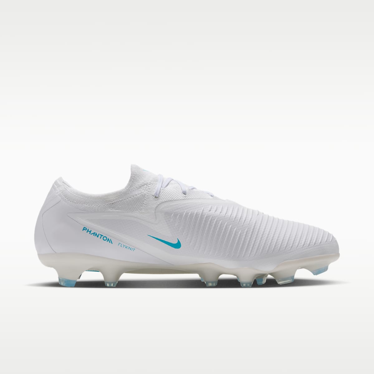 Women's Nike Phantom 6 Low Pro Firm-Ground Soccer Cleats - White/White/Dusty Cactus