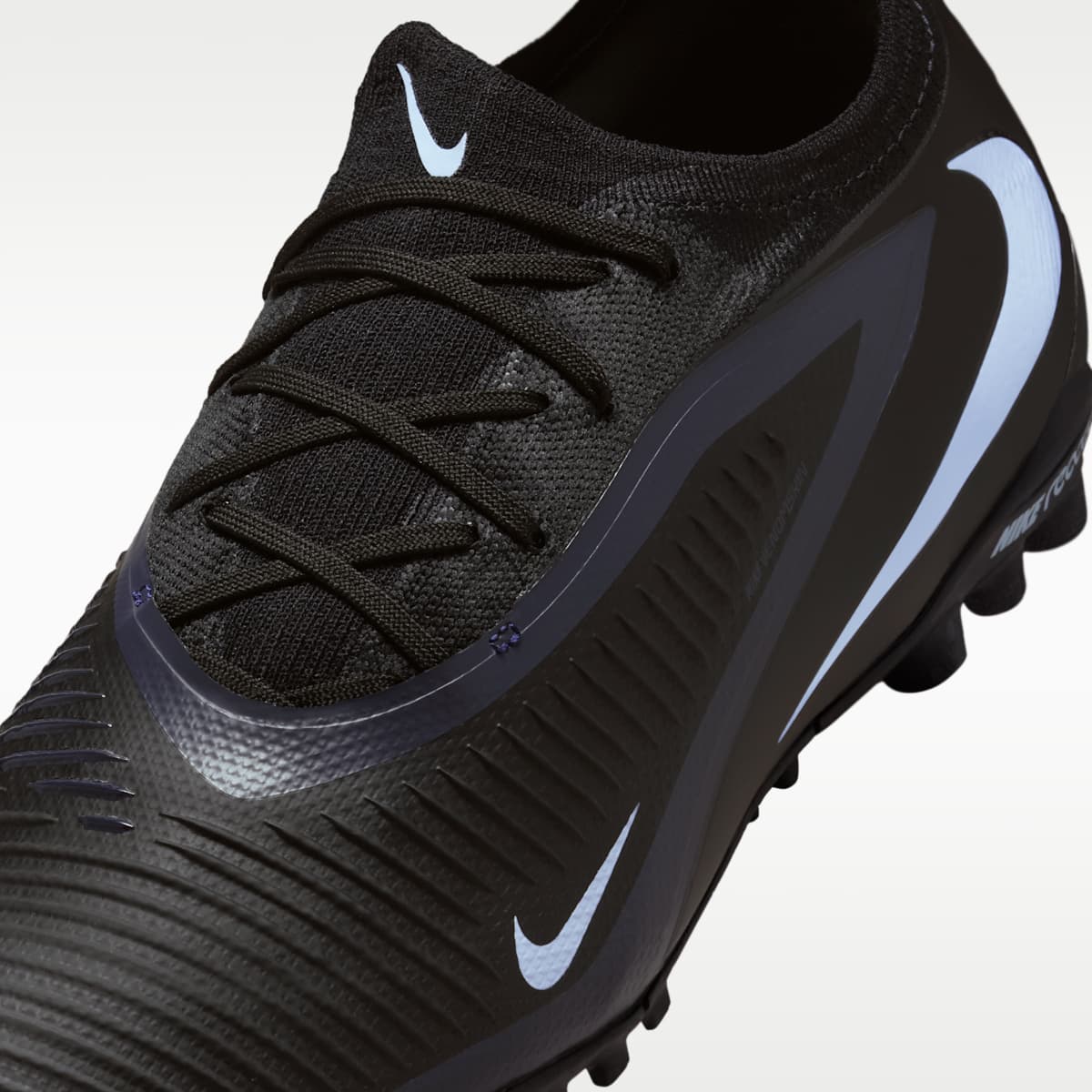 Nike Phantom 6 Low Pro Firm-Ground Soccer Cleats - Black/Black - Image 8