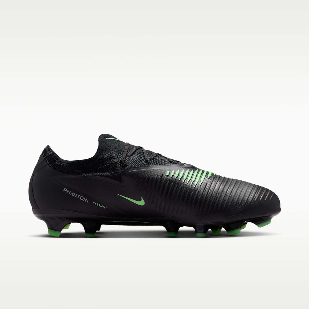 Nike Phantom 6 Low Pro Firm-Ground Soccer Cleats - Black/Black/Illusion Green - Image 3