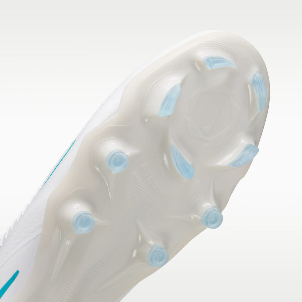 Women's Nike Phantom 6 Low Pro Firm-Ground Soccer Cleats - White/White/Dusty Cactus