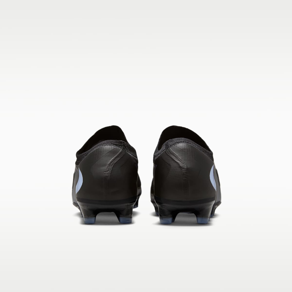 Nike Phantom 6 Low Pro Firm-Ground Soccer Cleats - Black/Black - Image 6