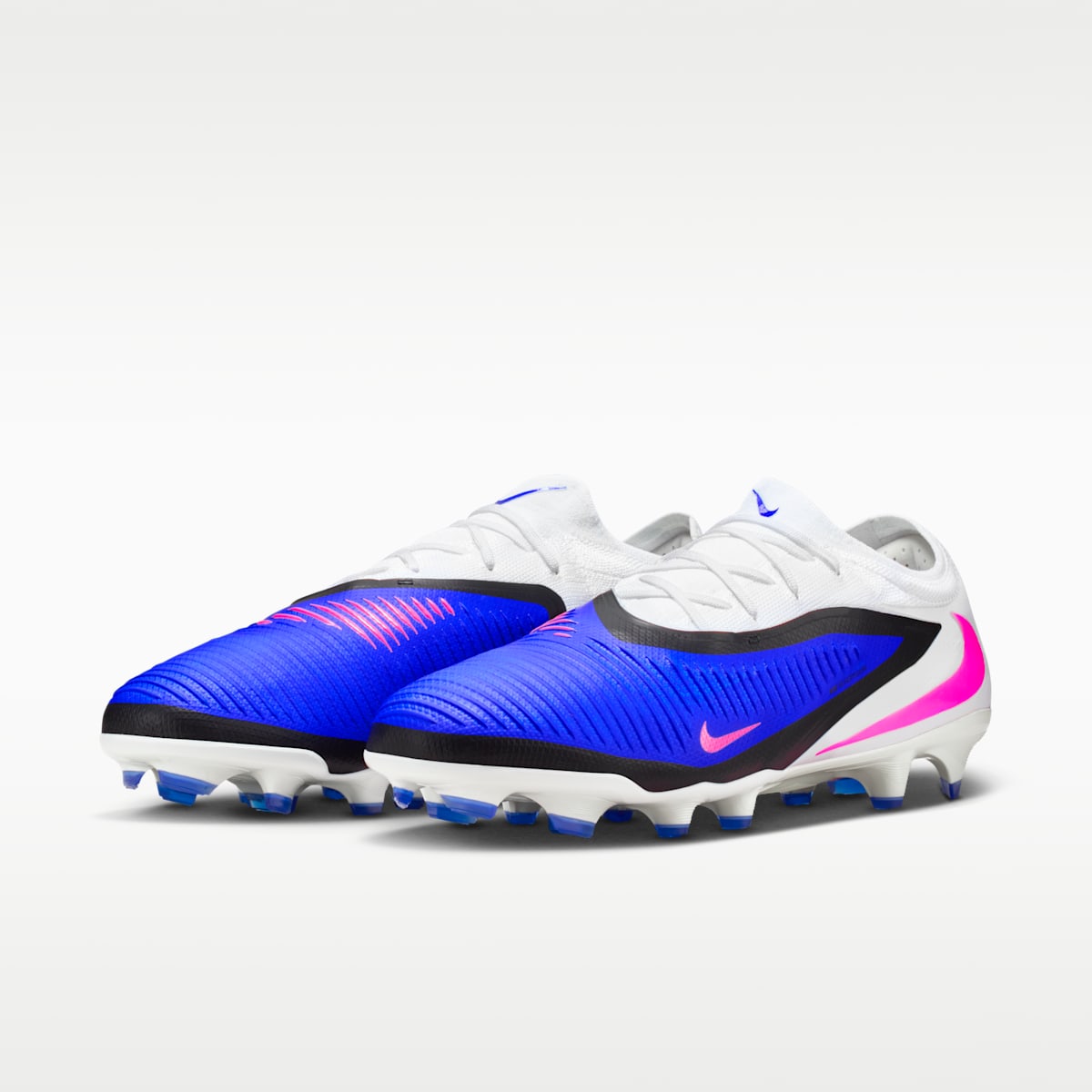 Nike Phantom 6 Low Pro Firm-Ground Soccer Cleats - Racer Blue/White/Pink Blast - Image 5