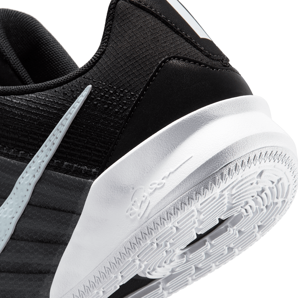 Women's Sabrina 3 Basketball Shoes - Black/Perfect Pink/White