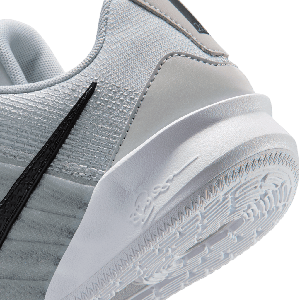 Women's Sabrina 3 Basketball Shoes - Wolf Grey/White/Perfect Pink/Black