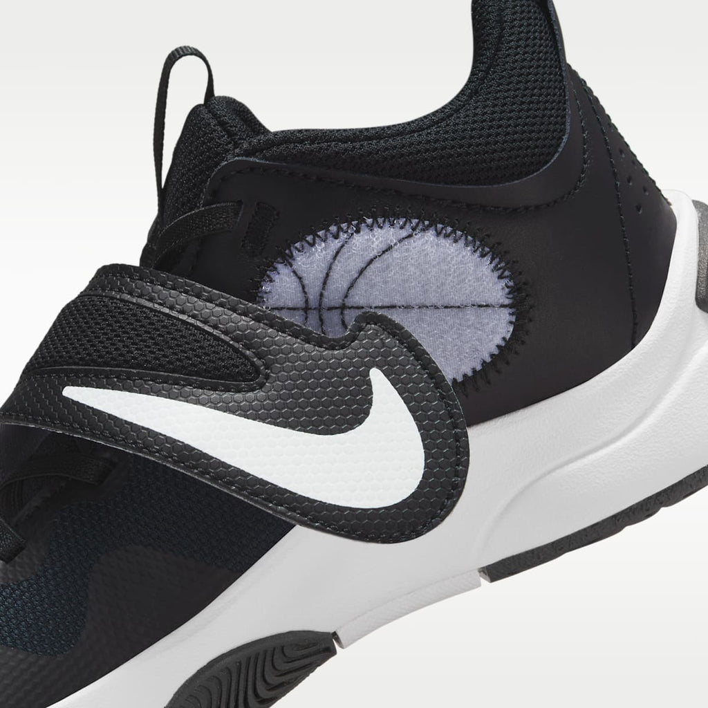 Nike Team Hustle D 11 Big Kids' Basketball Shoes - Black/White