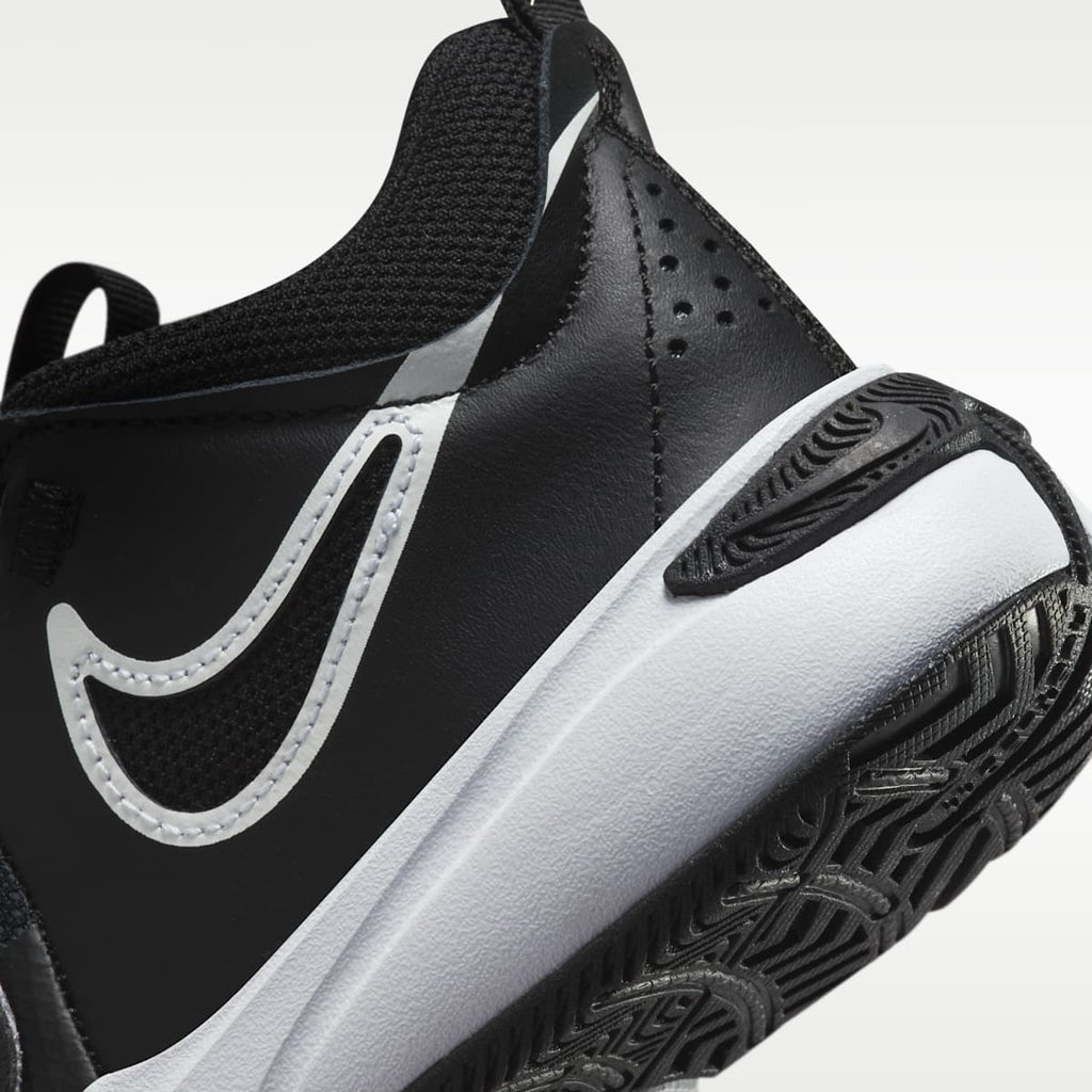 Nike Team Hustle D 11 Little Kids' Shoes - Black/White