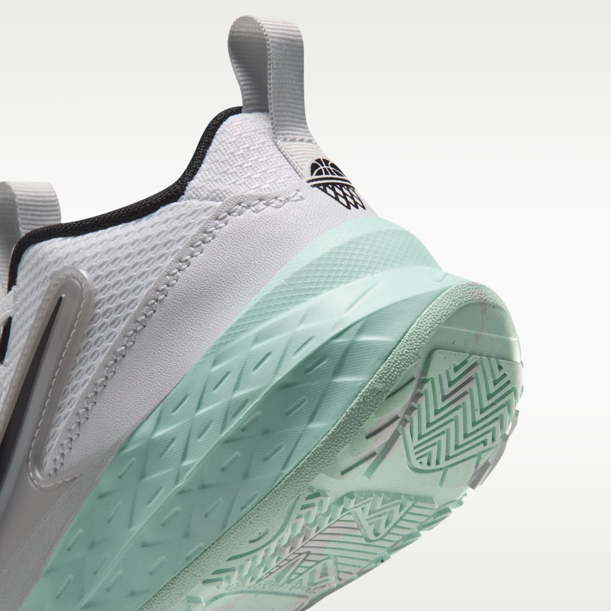 Nike Team Hustle D 12 Little Kids' Shoes - White/Mint Foam/Metallic Silver/Black