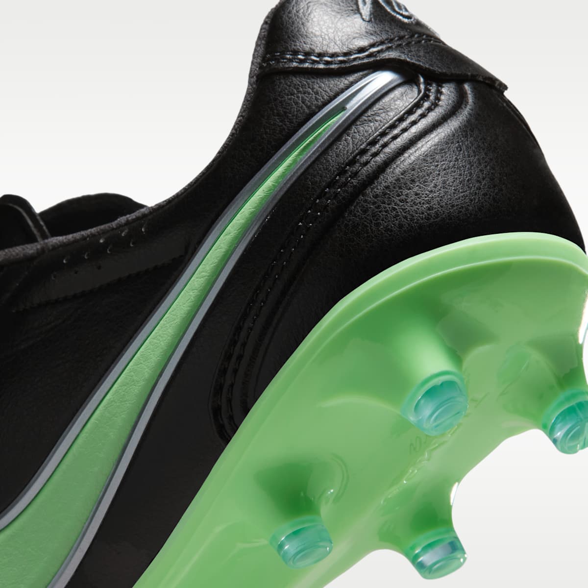 Women's Nike Tiempo Ligera Pro Firm-Ground Low-Top Soccer Cleats - Black/Black/Illusion Green