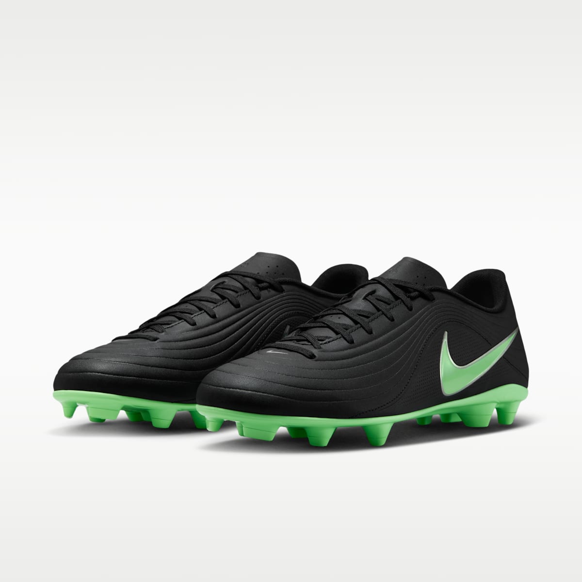 Nike Tiempo Maestro Club Multi-Ground Low-Top Soccer Cleats - Black/Black/Illusion Green - Image 5