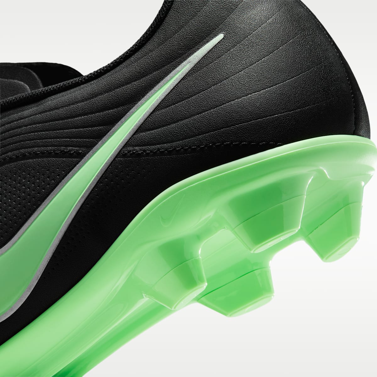 Nike Tiempo Maestro Club Multi-Ground Low-Top Soccer Cleats - Black/Black/Illusion Green - Image 9