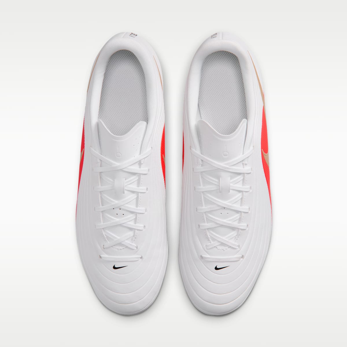 Nike Tiempo Maestro Club Multi-Ground Low-Top Soccer Cleats - White/Bright Crimson/Blur - Image 4
