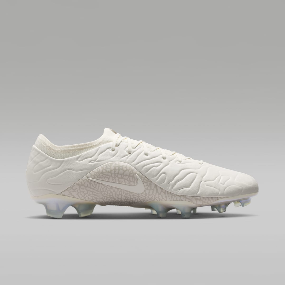 Jordan Tiempo Maestro Elite SE Firm-Ground Low-Top Soccer Cleats - Sail/Infrared 23 - Image 3