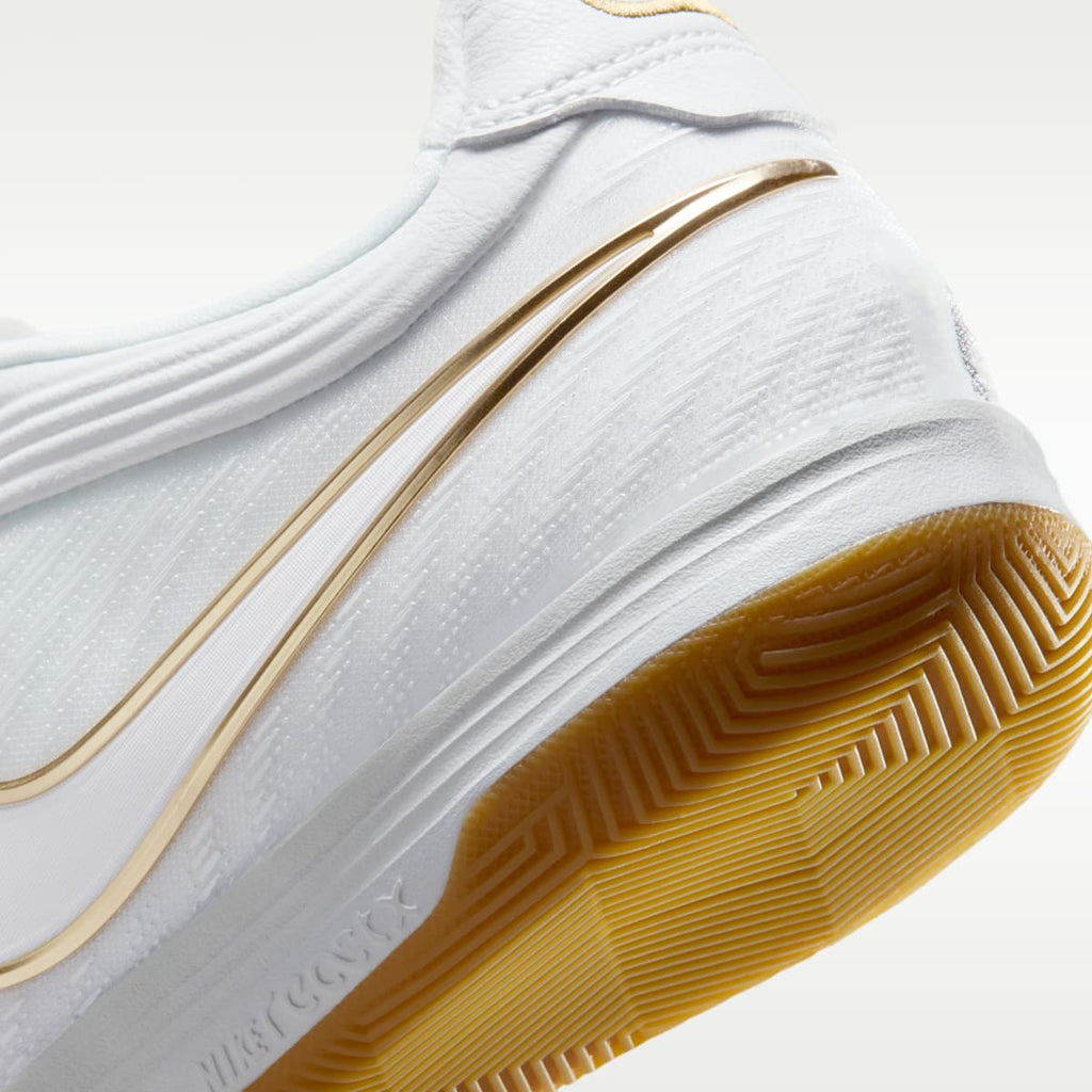 Women's Nike Tiempo Reactgato Indoor/Court Low-Top Soccer Shoes - White/Metallic Gold