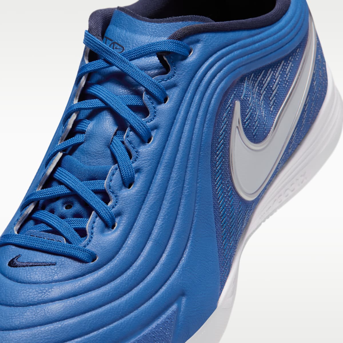 Nike Tiempo Reactgato "Joga Bonito" Indoor/Court Low-Top Soccer Shoes - Blue Spark/White - Image 7