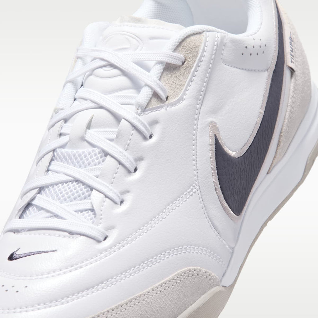 Women's Nike Tiempo Streetgato Indoor/Court Low-Top Soccer Shoes - White/Moon Particle/Gridiron
