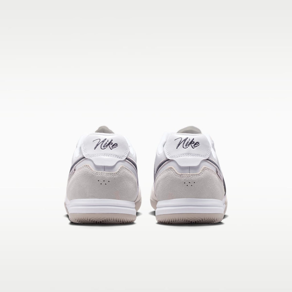 Women's Nike Tiempo Streetgato Indoor/Court Low-Top Soccer Shoes - White/Moon Particle/Gridiron