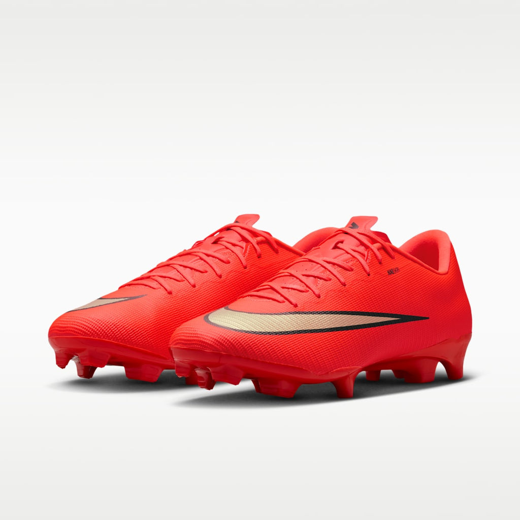 Women's Nike Mercurial Vapor 17 Academy Multi-Ground Low-Top Soccer Cleats - Bright Crimson/Blur