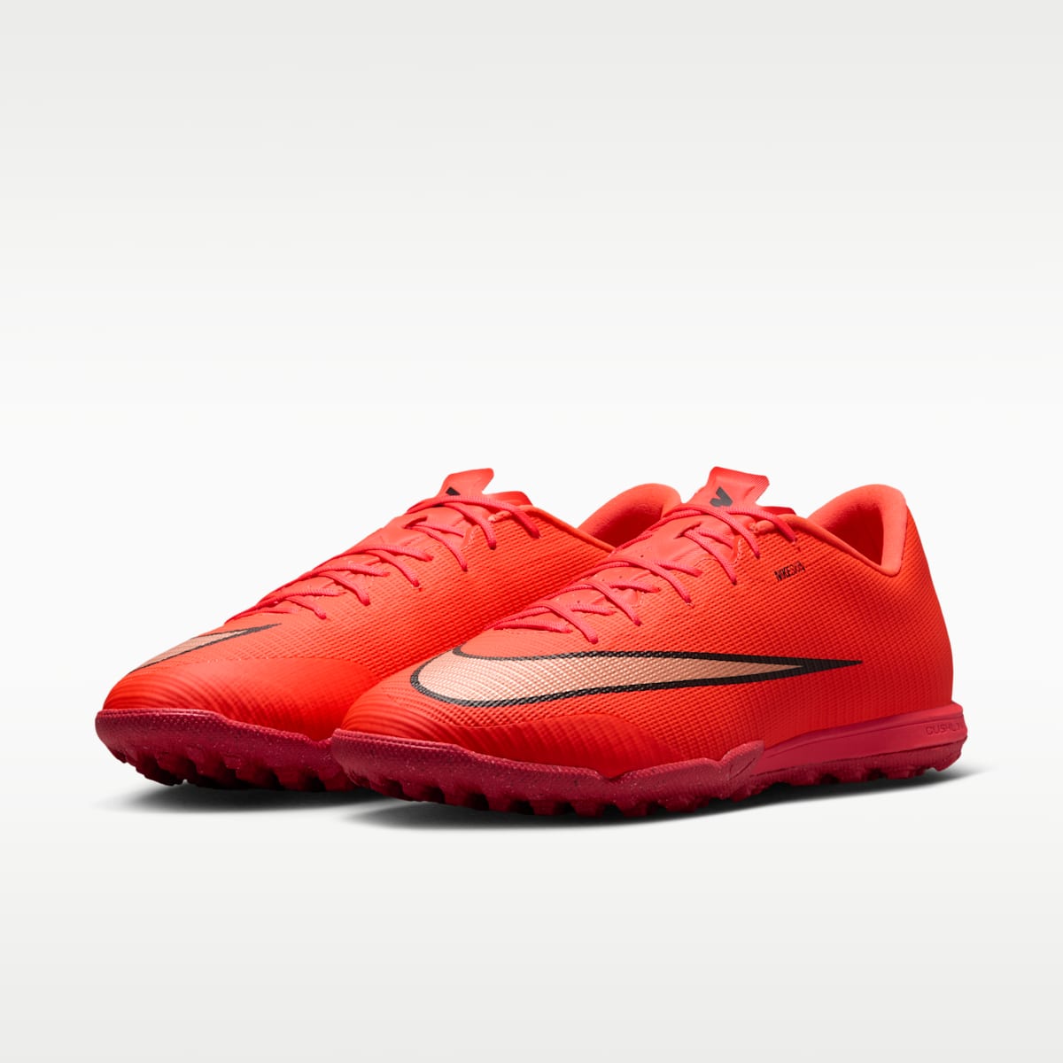 Nike Mercurial Vapor 17 Academy Turf Low-Top Soccer Shoes - Bright Crimson/Blur - Image 5