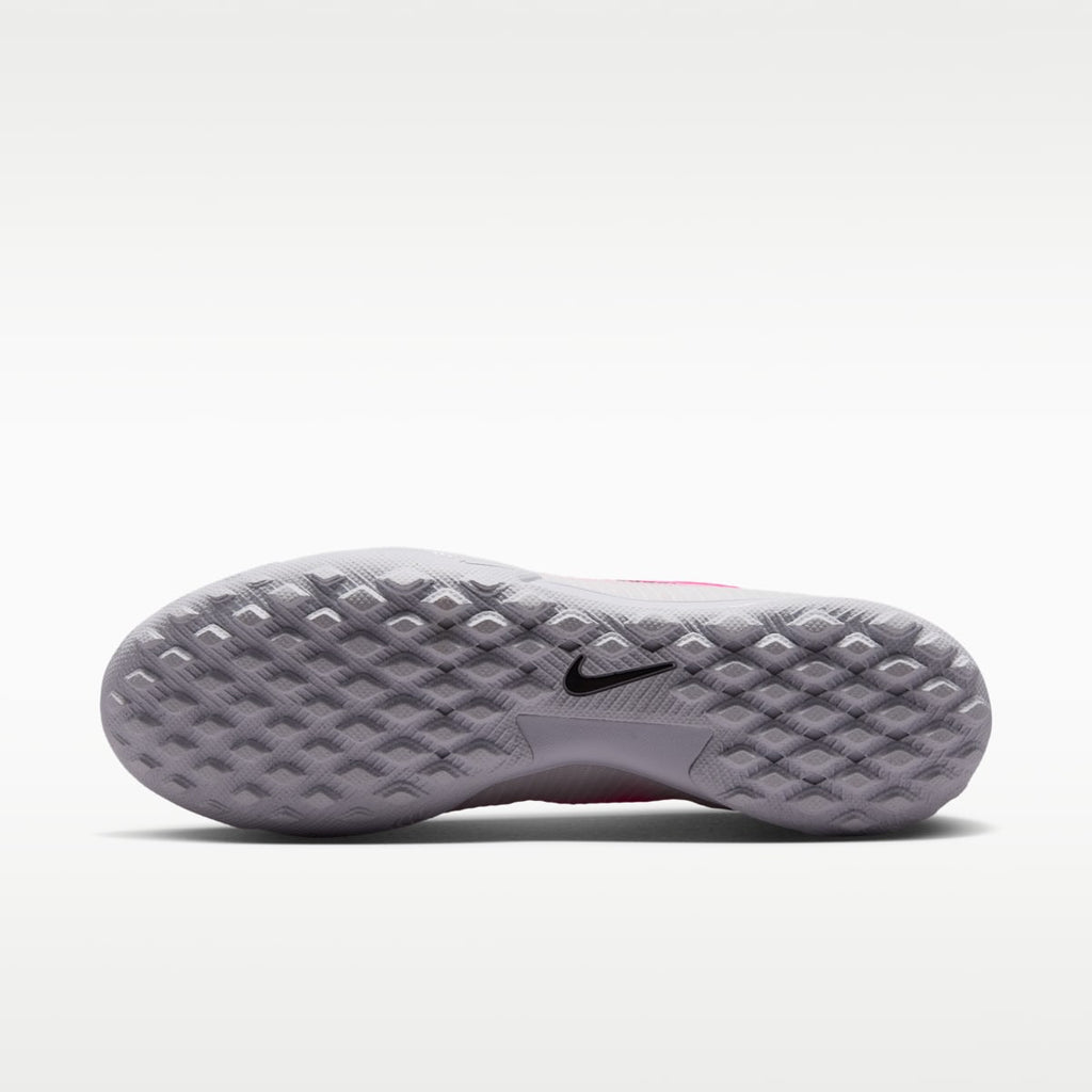 Women's Nike Mercurial Vapor 17 Academy Turf Low-Top Soccer Shoes - Multi-Color/Black