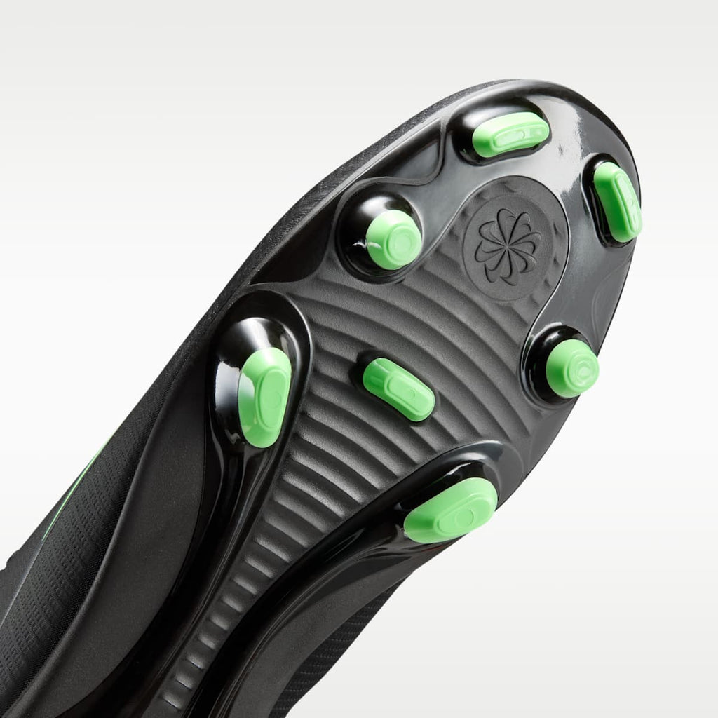 Nike Mercurial Vapor 17 Club Multi-Ground Low-Top Soccer Cleats - Black/Black/Illusion Green - Image 7