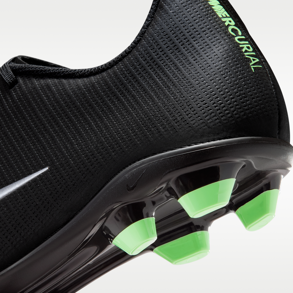 Women's Nike Mercurial Vapor 17 Club Multi-Ground Low-Top Soccer Cleats - Black/Black/Illusion Green