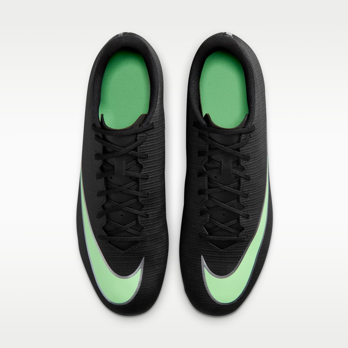 Nike Mercurial Vapor 17 Club Multi-Ground Low-Top Soccer Cleats - Black/Black/Illusion Green - Image 4