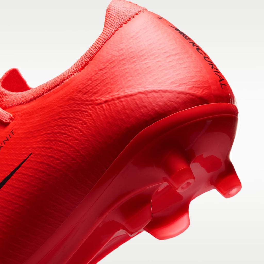 Nike Mercurial Vapor 17 Pro Artificial-Grass Low-Top Soccer Cleats - Bright Crimson/Blur - Image 9